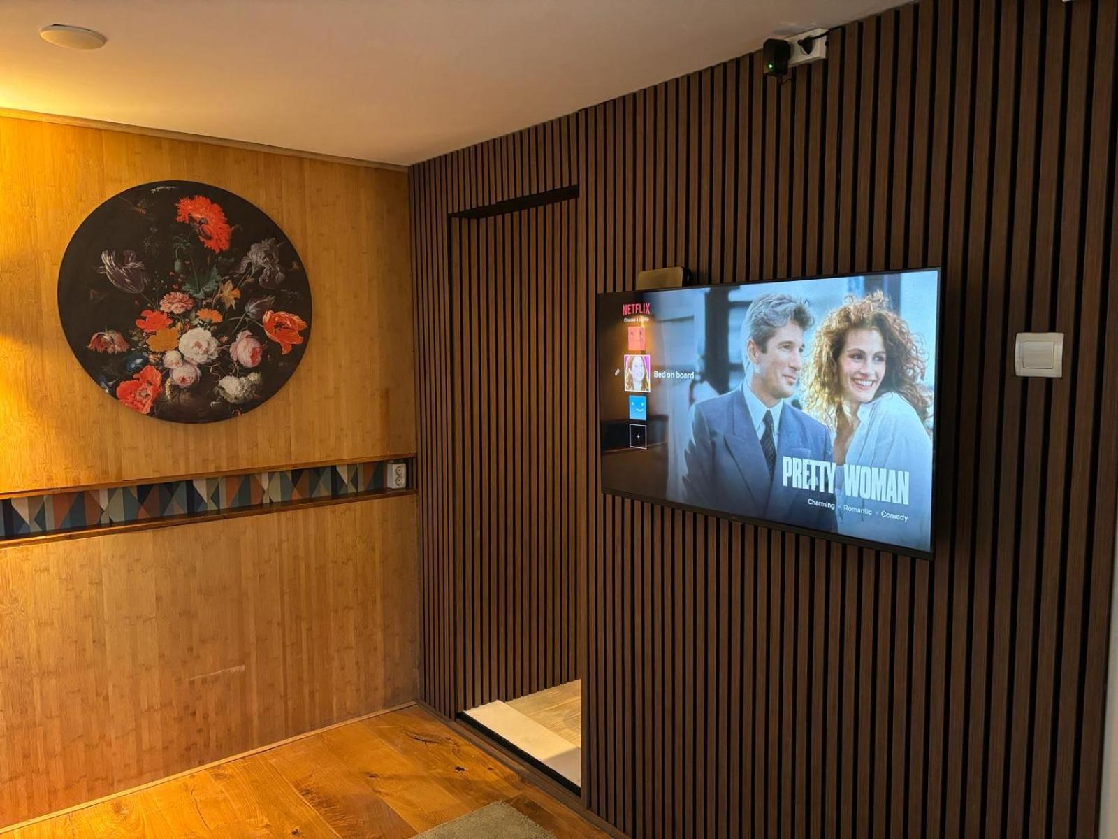Luxury Studio On Robs Houseboat Special For Couples Amsterdam Eksteriør billede