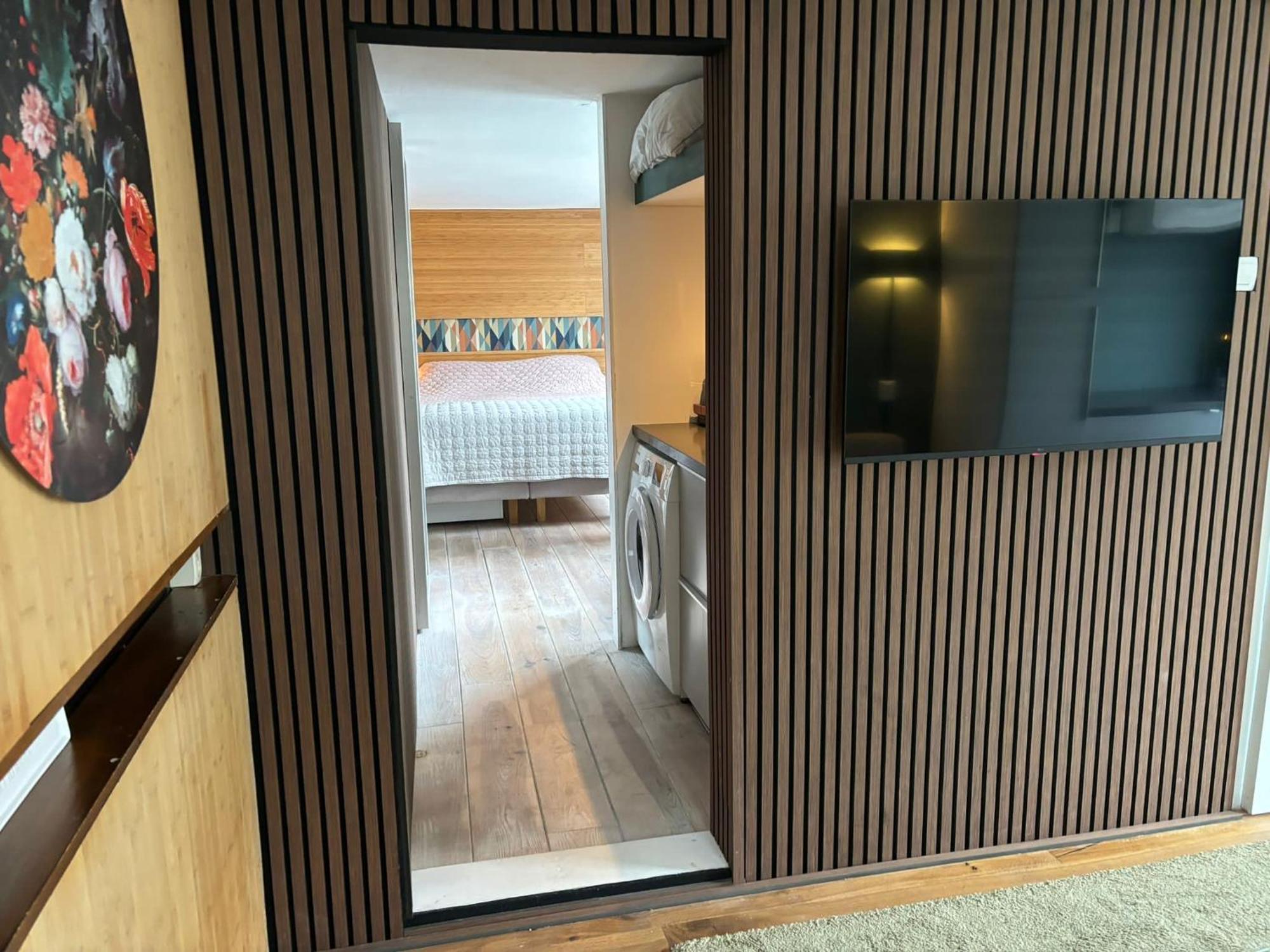 Luxury Studio On Robs Houseboat Special For Couples Amsterdam Eksteriør billede